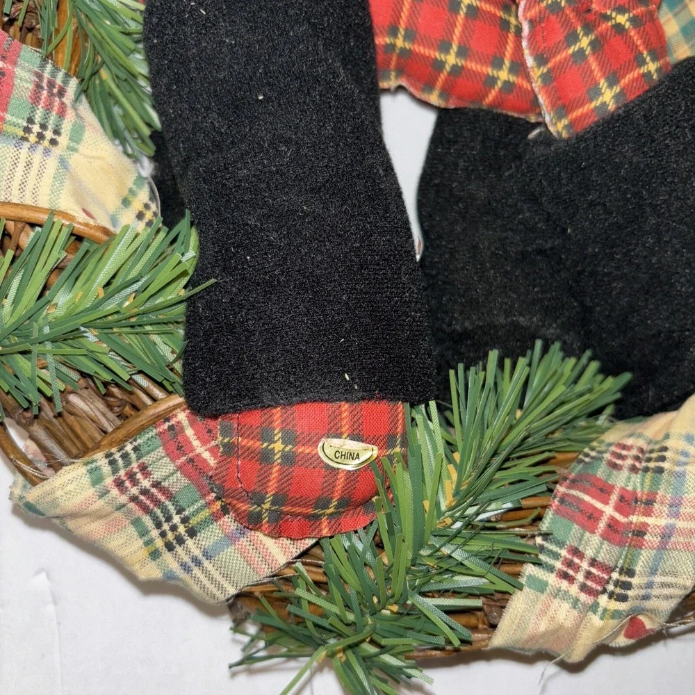 Vintage Rustic Style Reindeer Christmas Wreath Plaid Patchwork Pinecones Decor